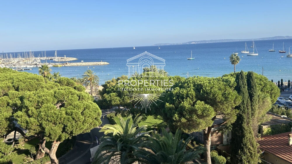 Vente Appartement LE LAVANDOU - LA MERIDIENNE - T3 - DUPLEX - HYPERCENTRE - TERRASSE- VUE MER Le lavandou
