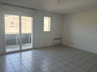  Appartement à louer 2 pièces 50 m²