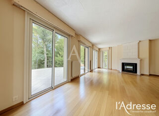  Maison à vendre 8 pièces 228 m²