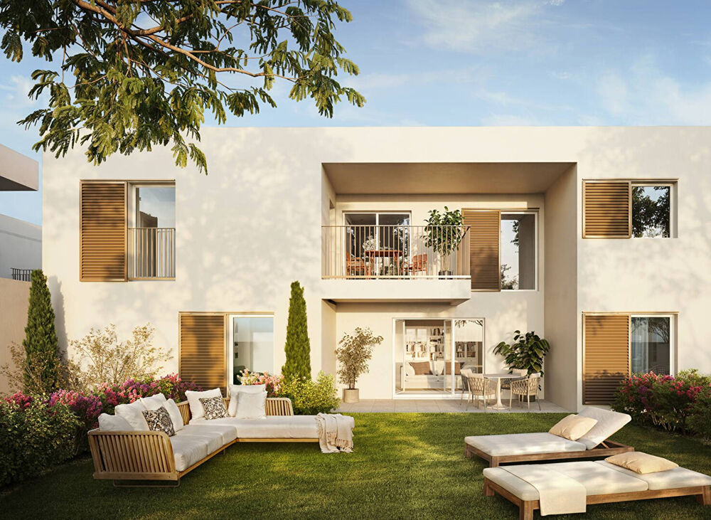 APPARTEMENT T4 AVEC TERRASSE ET JARDIN - SANARY SUR MER