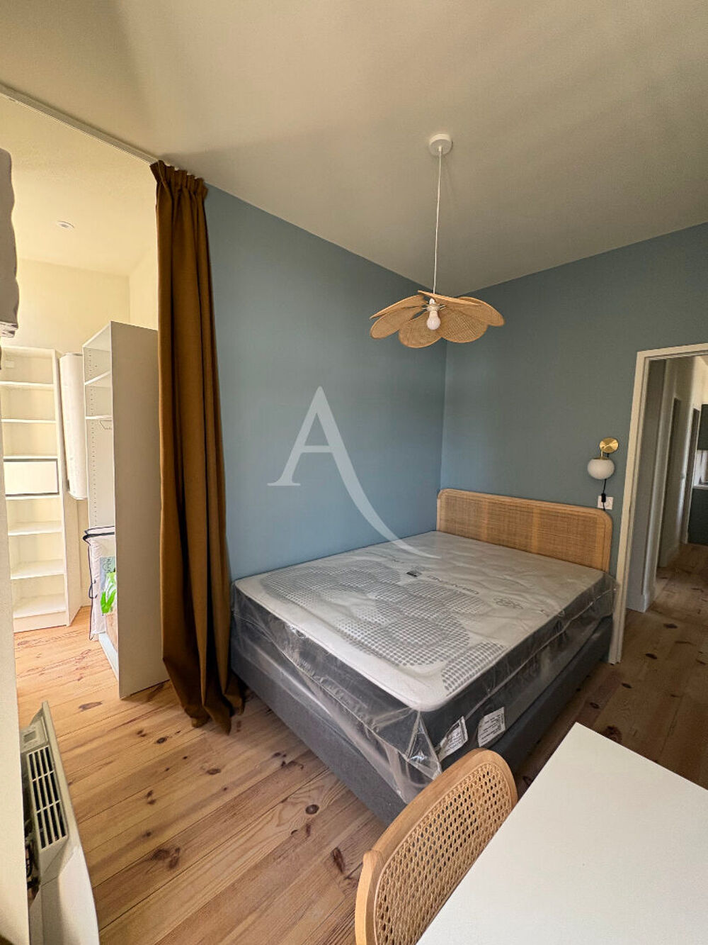 Location Appartement Appartement Bordeaux 5 pièce(s) 67.62 m2 Bordeaux