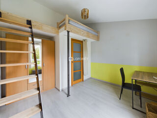  Maison à louer 7 pièces 139 m²