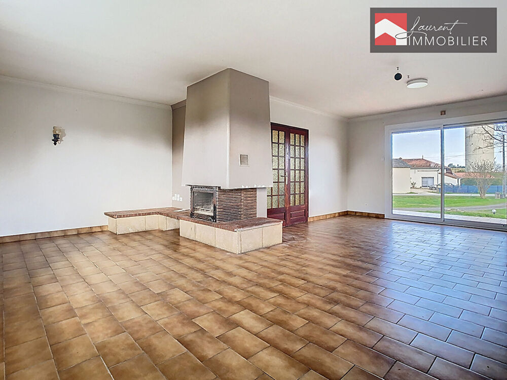 Maison familiale avec fort potentiel sur 2 373 m² de terrain - 01190 CHEVROUX