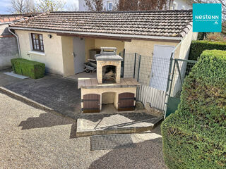 Vente Maison Maison familiale - Chambeon - 103 m² hab - 4 chambres - terrain 810 m² avec dépendance ! Chambeon