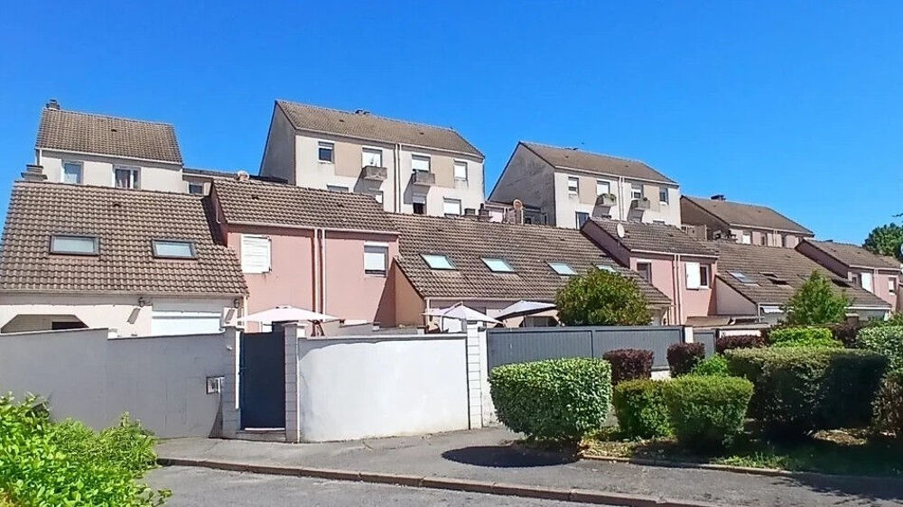 Appartement 4 pièces 91 m² · à Roissy en Brie · 91 m² · 209 000 €