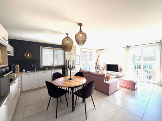  Appartement  vendre 4 pices 74 m