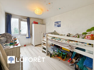  Appartement � vendre 5 pi�ces 83 m�