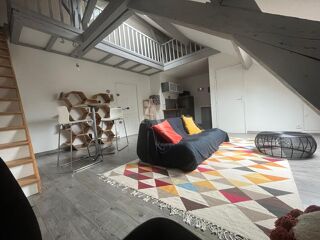  Appartement à louer 2 pièces 33 m²