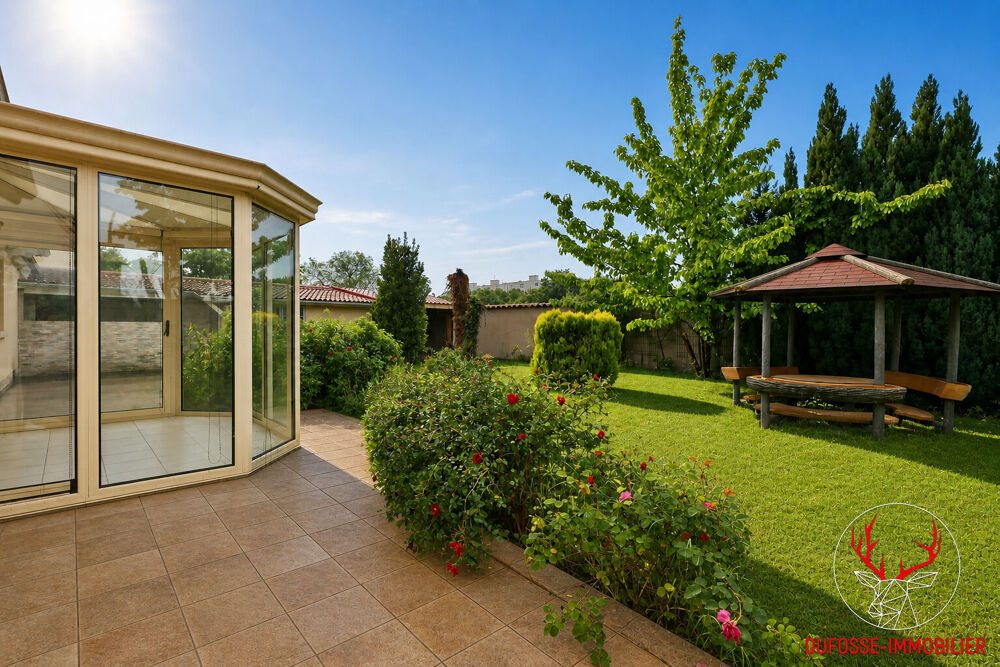 Maison 6 pièces 127 m² · à Vaulx en Velin · 127 m² · 369 000 €