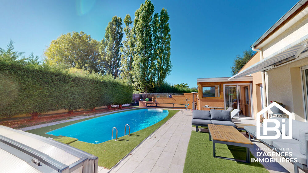 Vente Maison Maison Familiale de 185 m2 avec piscine chauffée Frenouville