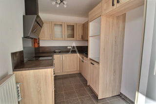  Appartement � vendre 4 pi�ces 79 m�