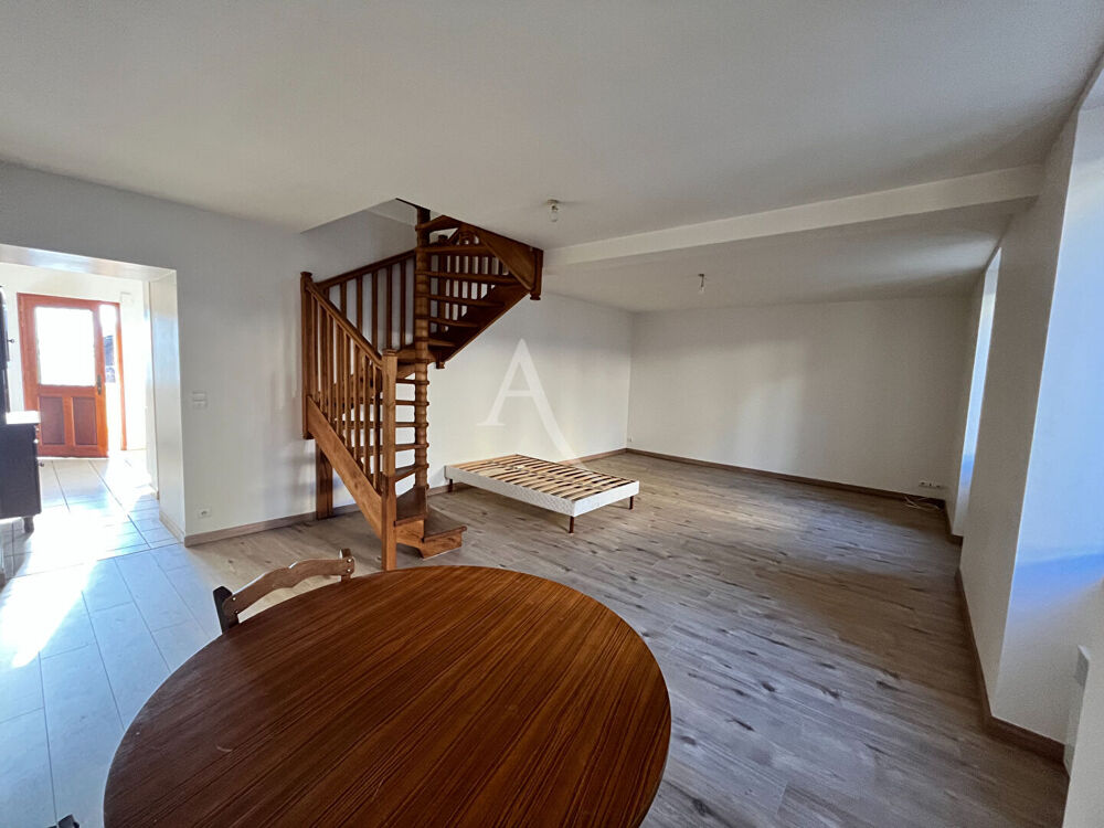 Vente Immeuble Immeuble de rapport en coeur de village: local commercial + 2 logements Villefranche du perigord