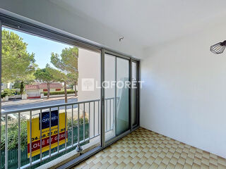  Appartement à louer 1 pièce 28 m²