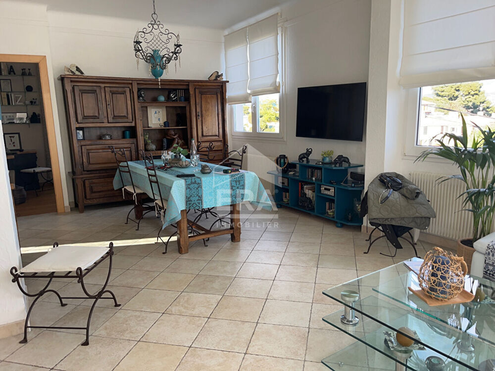 Vente Appartement Saint Laurent du Var - Magnifique Haut de Villa Vue Mer Saint laurent du var
