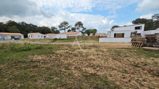  Terrain à vendre 658 m²