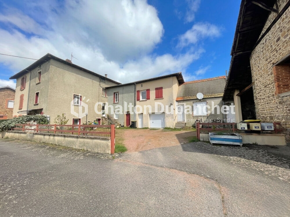 Maison 11 pièces 235 m² · à Fourneaux · 235 m² · 150 000 €