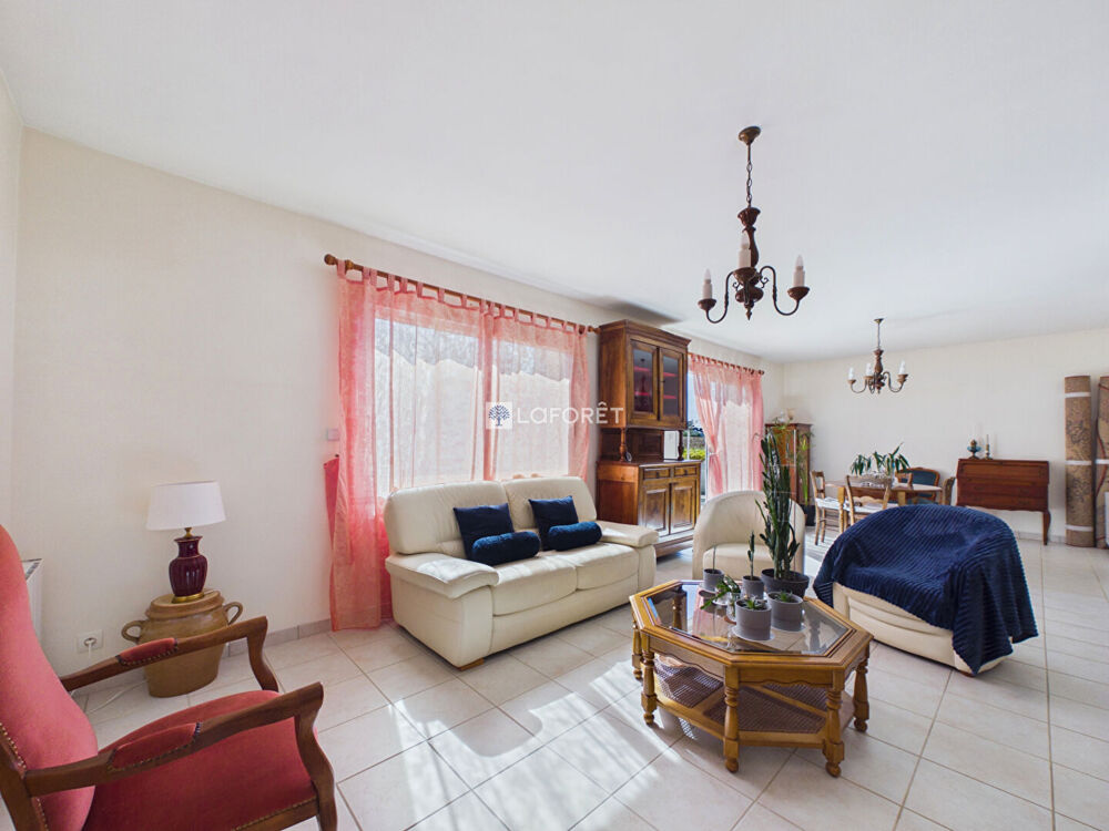 Maison Dineault 8 pièce(s) 159,97 m2