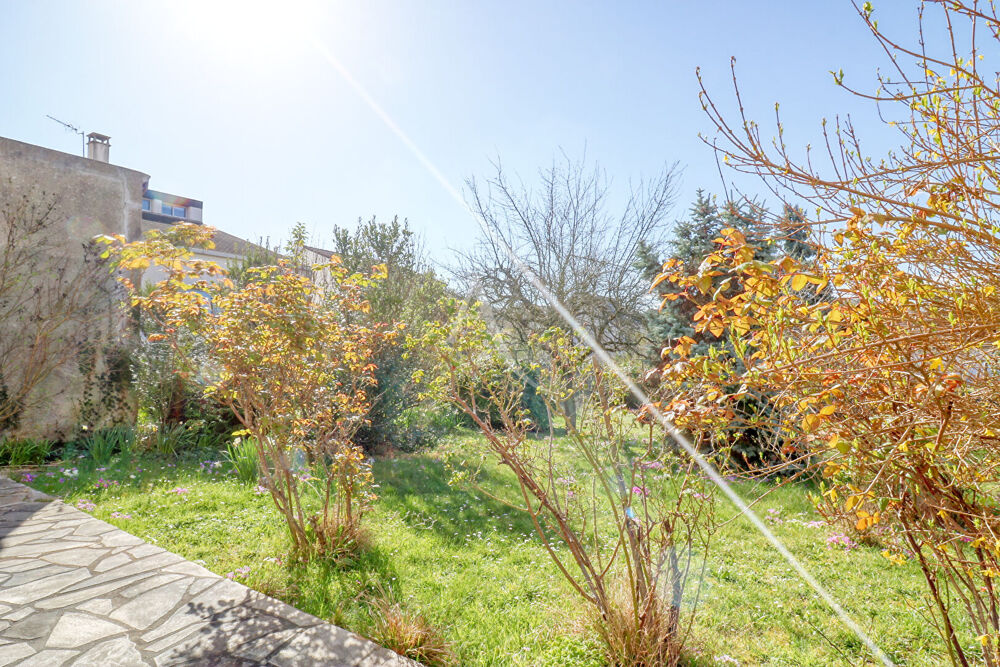 Pavillon de 3 pièces à Antony avec Jardin et Garage