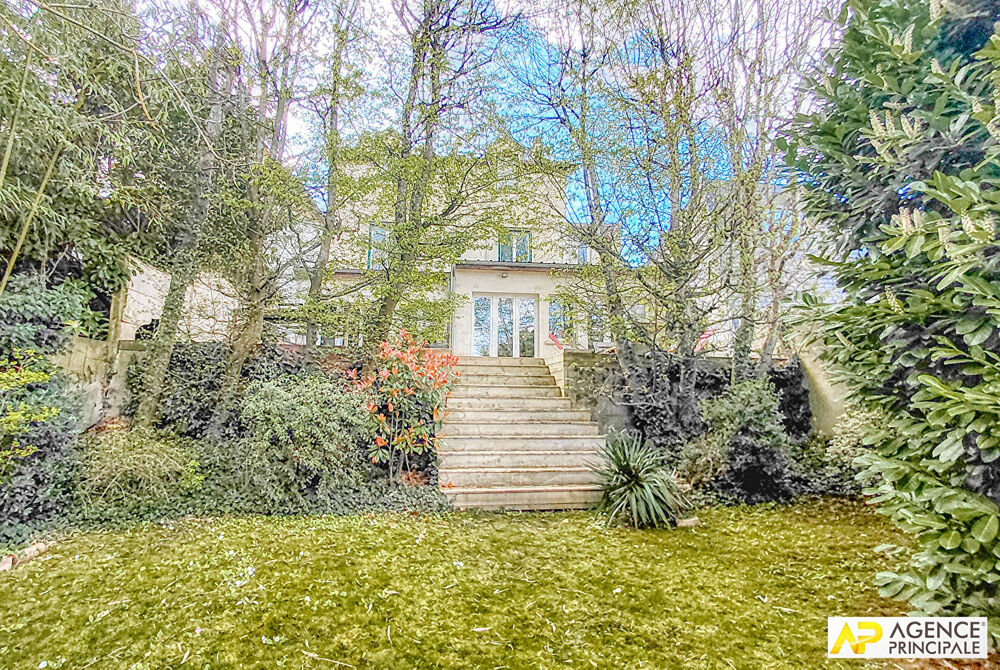 à vendre  Maison Versailles (78000)