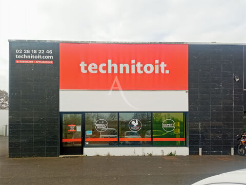   CHALLANS LOCAL COMMERCIAL de 162 m² 