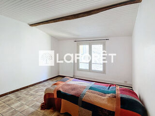  Maison � vendre 9 pi�ces 325 m�