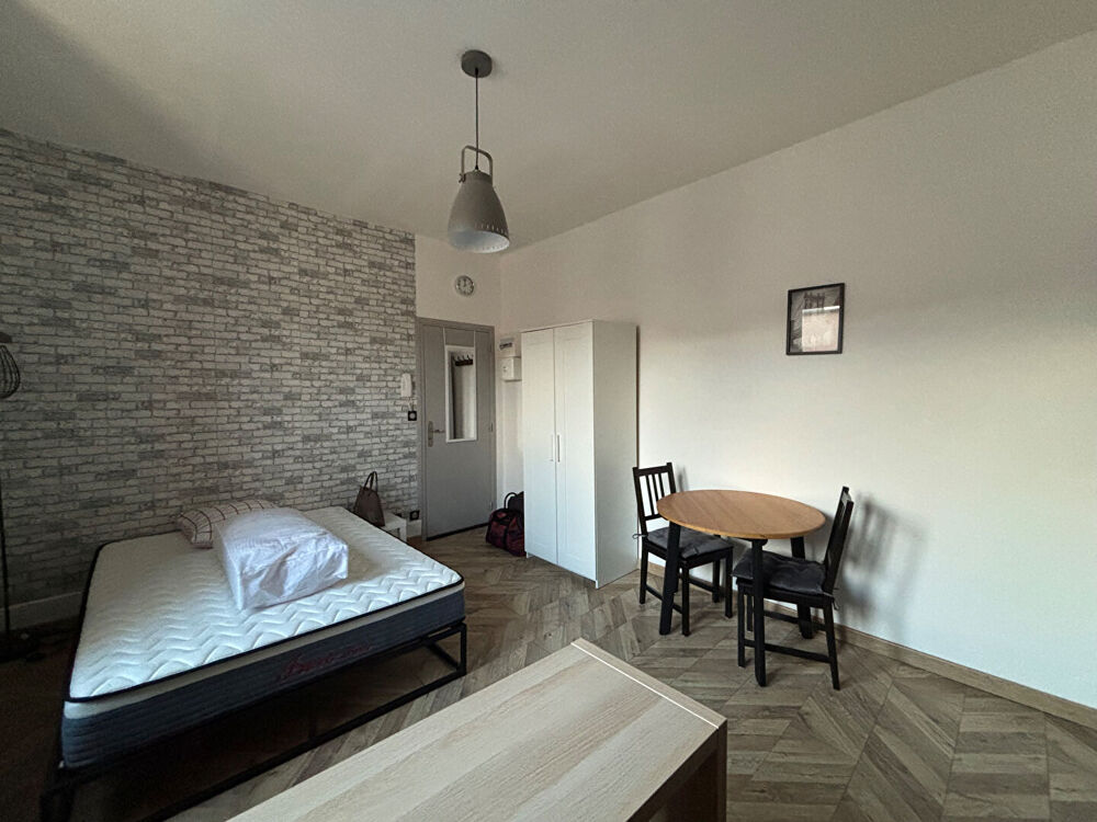 Location Appartement Appartement Chalons-en-champagne  1 pièce(s)  21.10 m² Chalons en champagne