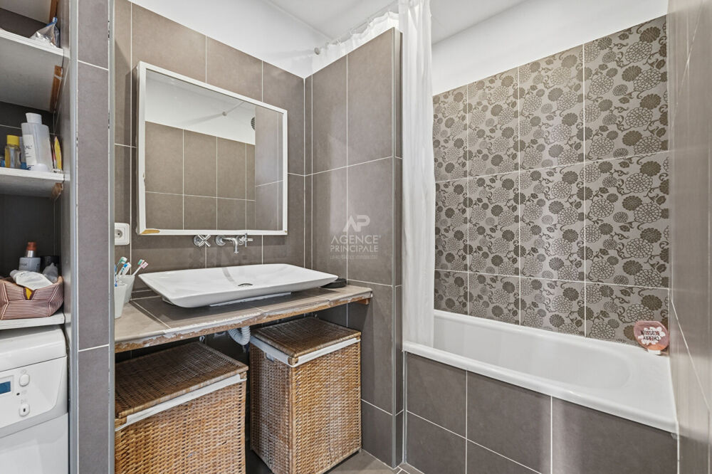 Appartement Saint Germain En Laye 5 pièce(s) 91.79 m2