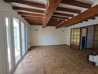  Maison à louer 5 pièces 115 m² Eguilles