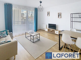  Appartement à louer 2 pièces 42 m²