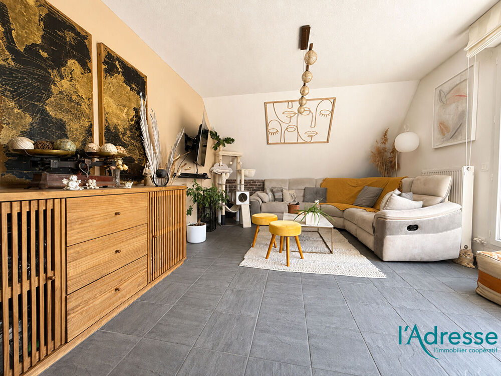 À vendre ? Duplex 4 pièces de 120 m² avec terrasse, garage et stationnements