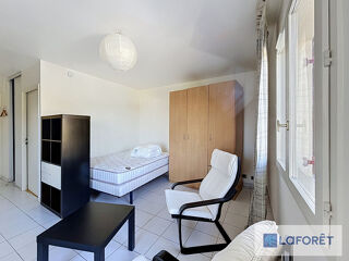  Appartement à louer 1 pièce 34 m²