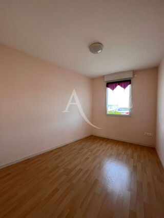  Appartement à louer 3 pièces 62 m²