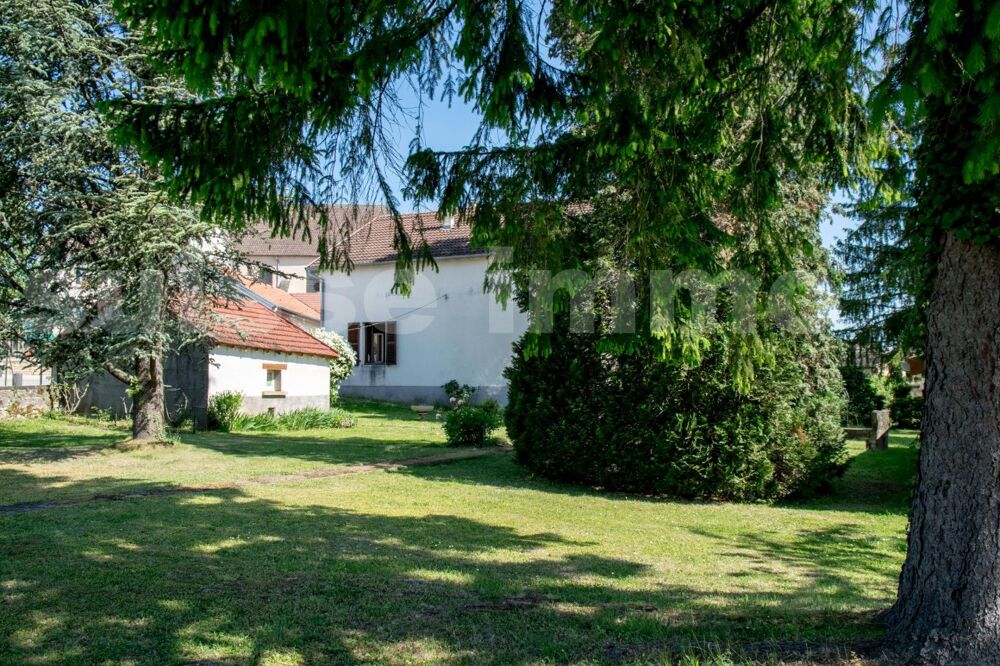 Maison de 4 chambres à rénover