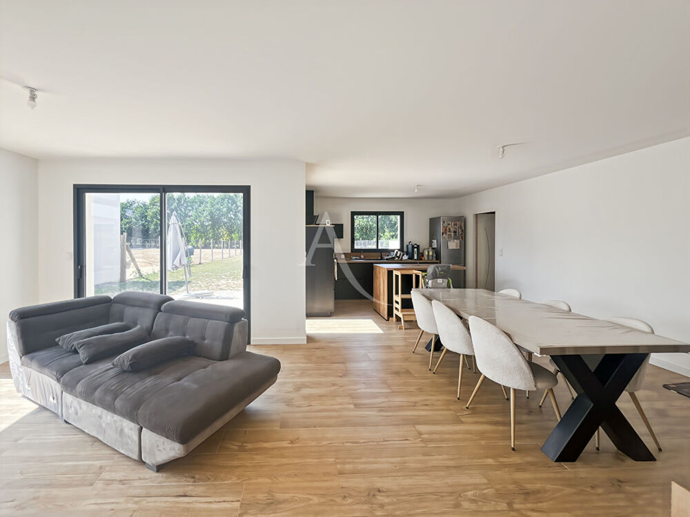 Maison 5 pièces 89 m² · à Froidfond · 89 m² · 258 400 €