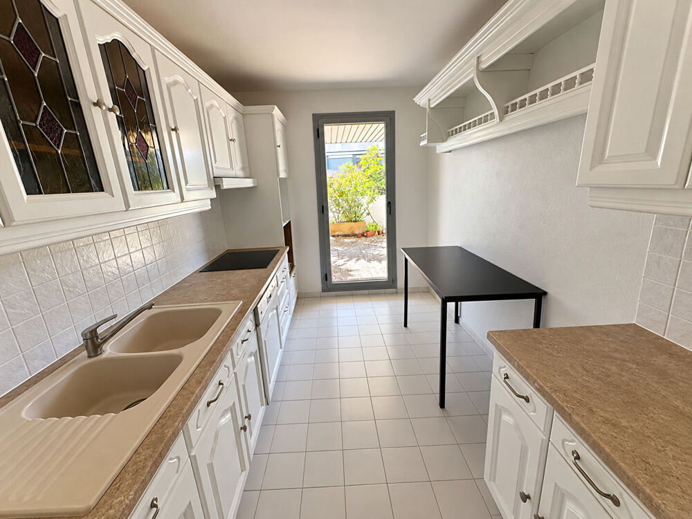 Appartement Saint Anne T4 90 m² Terrasse, parking sous sol, cave