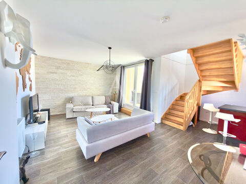   SUPERBE DUPLEX AVEC VUE SUR PARC ! Appartement - 3 pièce(s) - 72 m²