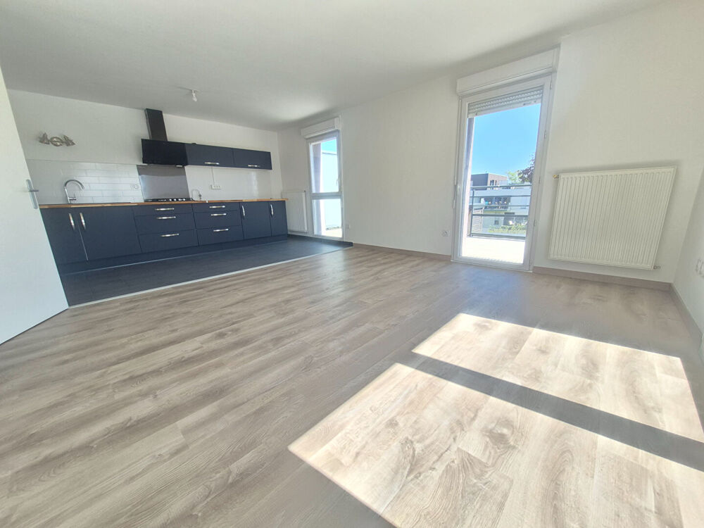 Appartement Haubourdin 2 chambres, double terrasse, parking privatif.