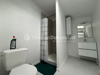  Appartement à louer 2 pièces 32 m²