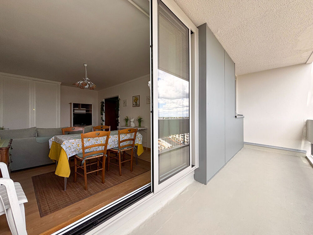 A louer - Appartement T2 meublé avec loggia et garage - Angers secteur Jardin des Plantes