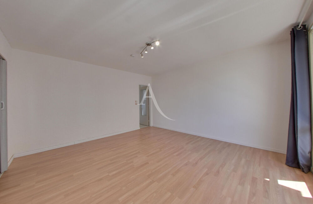 Location Appartement STUDIO Auxerre à louer Auxerre