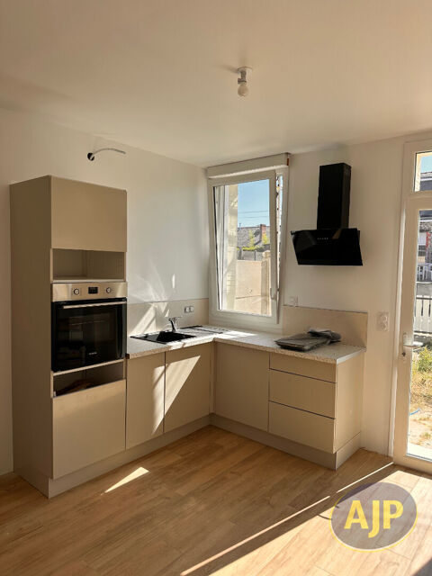   Maison 2 chambres - Cité Charmont  SEGRE EN ANJOU BLEU Maison - 3 pièce(s) - 48 m²