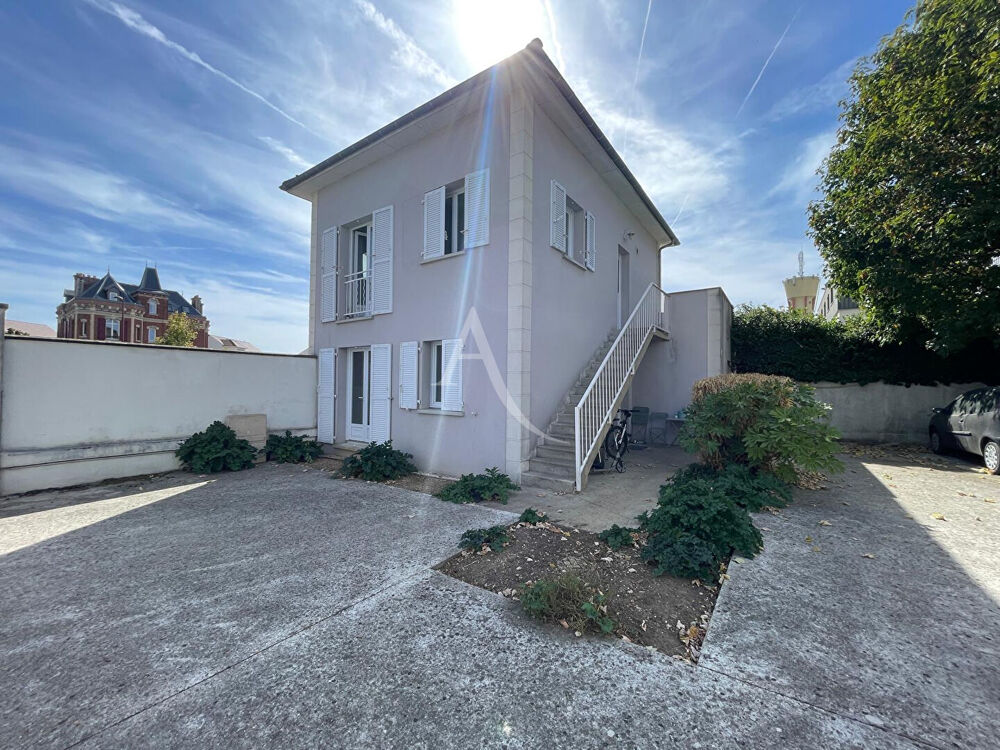Vente Immeuble Immeuble Chevry Cossigny 5 pièce(s) 96.43 m2 Chevry cossigny