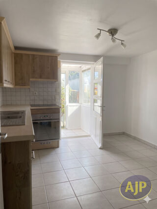  Appartement � louer 3 pi�ces 78 m�