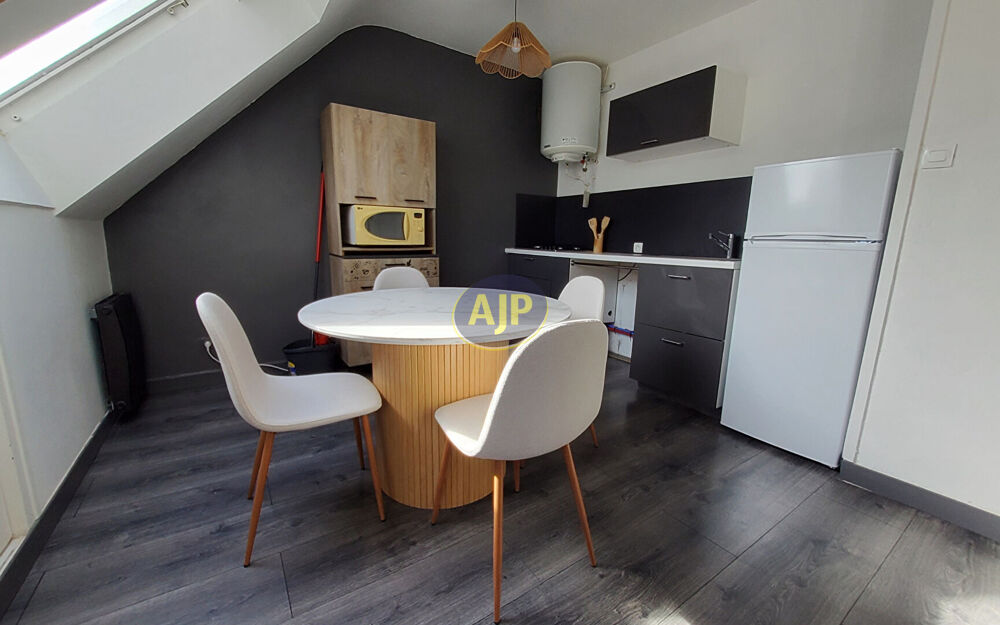 Location Appartement Appartement Pontivy 2 pièce(s) 33.24 m2 Pontivy