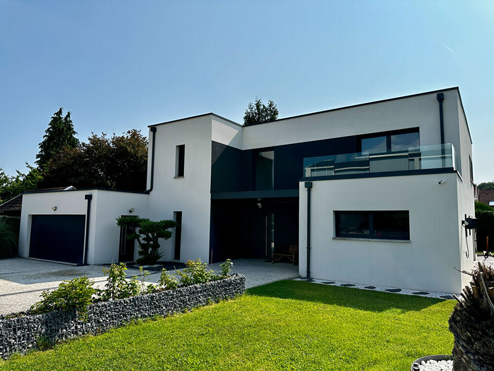 Maison 6 pièces 214 m² · à Mirecourt · 214 m² · 520 000 €