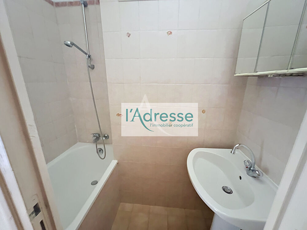 Vente Appartement 2 PIECES TRAVERSANT AU CALME Paris 12