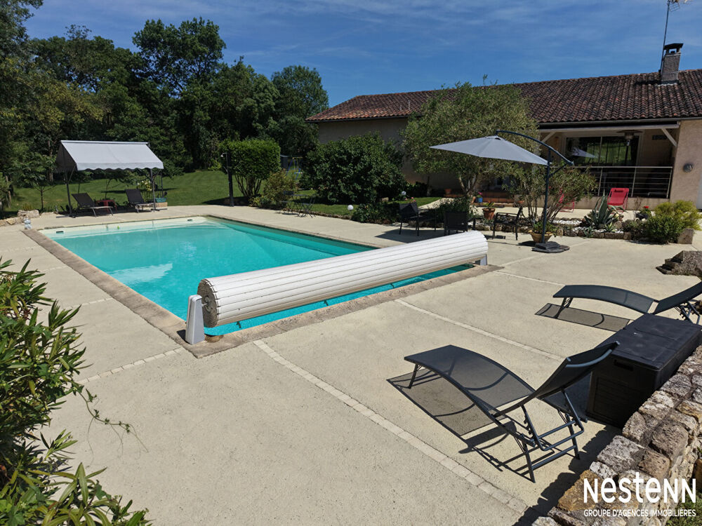 Vente Maison A Vendre Maison familiale de 157 m² de plain-pied avec jardin, piscine et garage à Condom. Condom
