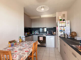  Appartement  vendre 3 pices 82 m
