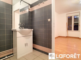  Appartement à louer 2 pièces 49 m²