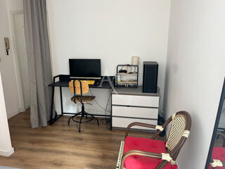  Appartement à louer 2 pièces 34 m²